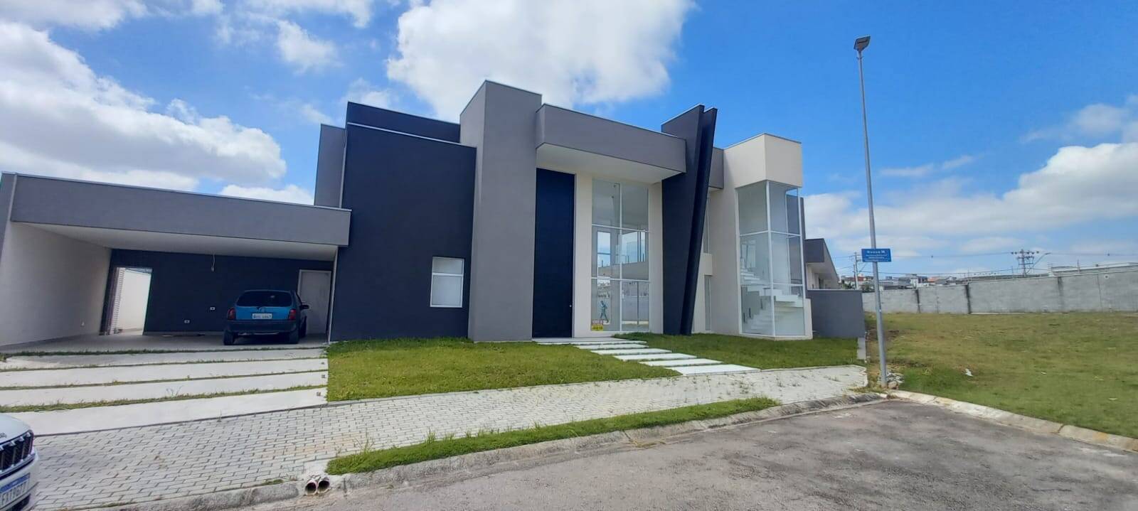 #333 - Casa para Venda em São José dos Campos - SP